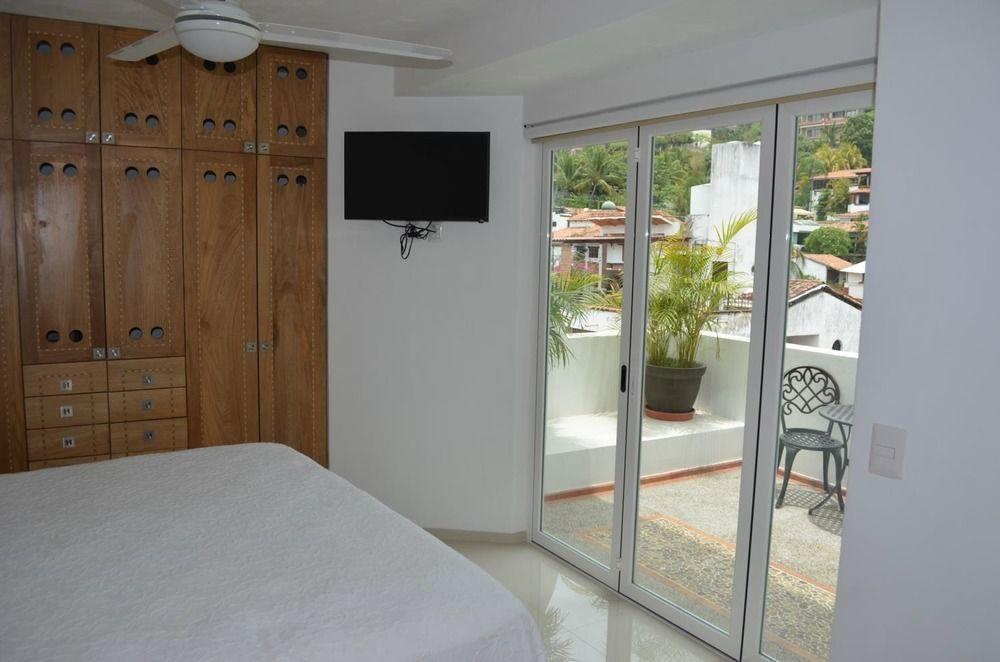 Hotel Andales On The Bay Suites Puerto Vallarta Exterior foto