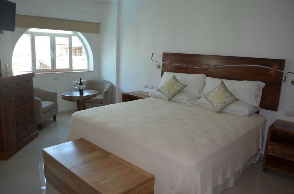 Hotel Andales On The Bay Suites Puerto Vallarta Exterior foto